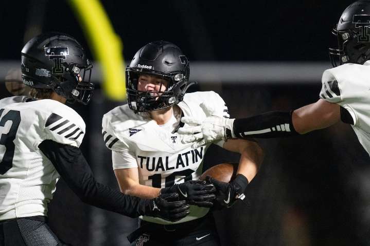 Tualatin vs Clackamas: How to watch high school football live stream (8/29/2025)