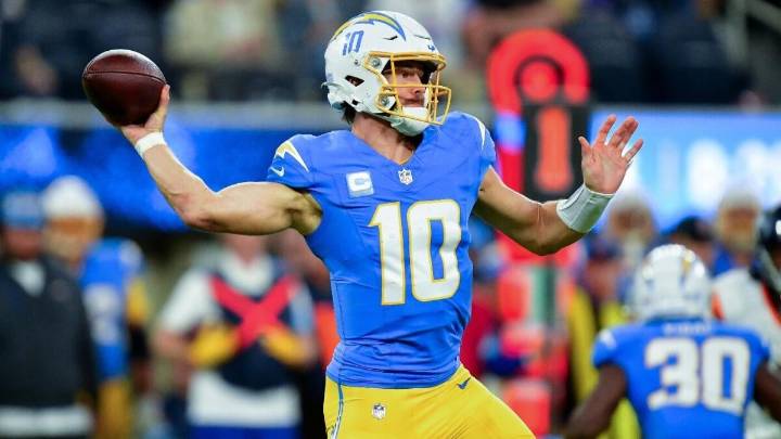 Fantasy football rankings 2025: Busts from the computer simulation that nailed Mostert's challenging year