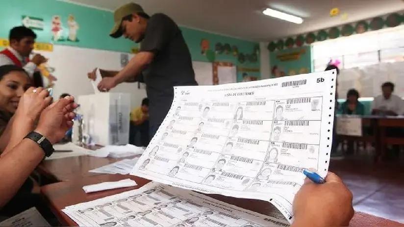 ¿Los electores solo necesitan información?: tres especialistas explican las nuevas necesidades del electorado peruano