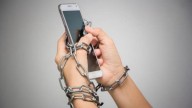 La adicción al celular genera peligros: ¿Cómo combatirla?