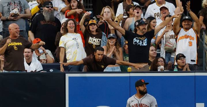 Heliot Ramos, Robbie Ray lead Giants past Padres