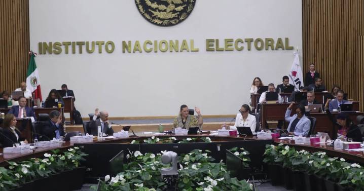 Sin margen de maniobra INE por recortes, alertan