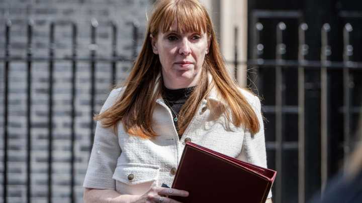 Tories slam 'hypocrite & freeloader' Angela Raynor & demand enquiry after stamp duty 'dodge'