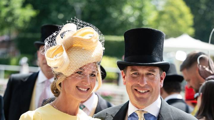 Harriet Sperling and Peter Phillips are engaged! Queen Elizabeth's ‘favourite grandson’ announces that he is tying the knot with the NHS nurse who won his heart in an upcoming royal wedding