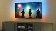 Gran caída de precio en esta nueva smart TV con Ambilight, 43 pulgadas y Dolby Atmos para disfrutar como nunca