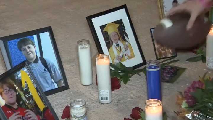 911 calls released after teen fatally stabbed 14-year-old in Oakland Park group home