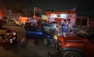 Tragedia en Tepic-Xalisco: impacto deja niña sin vida, dos menores lesionadas y pareja prensada