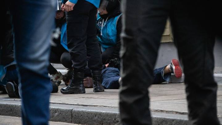 "Las sacaron a palazos de su trabajo": ATE repudió la detención de dos fotorreporteras