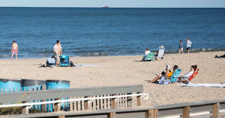 Swimmers face fecal contamination at beaches along US coastline