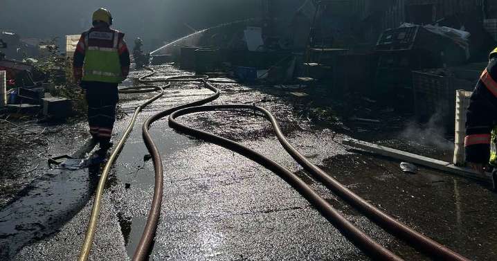Locals told to avoid area and keep windows closed as fire breaks out in Cambs town