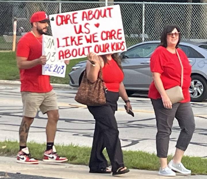 Naperville D203 teachers say they're going on strike Tuesday
