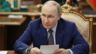 Putin afianza posiciones antes de su cara a cara con Trump en Alaska