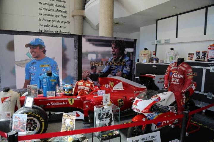Leyendas en exhibición: la exposición que convierte a Móstoles en capital deportiva