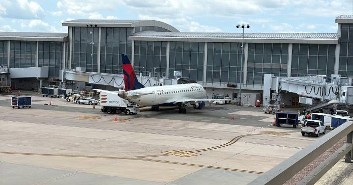 Delta Air Lines flight lands safely at RDU after reported mechanical issue :: WRAL.com