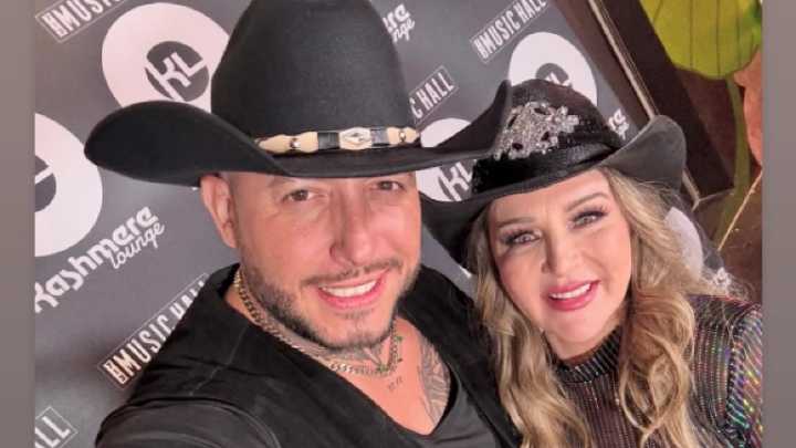 Vuelve Alicia Villarreal a enamorarse, esta vez de Cibad Hernández