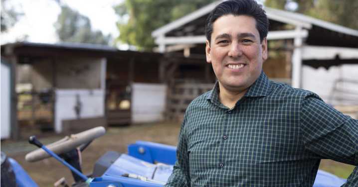 Arballo, former Nunes foe, sues Charles Schwab alleging political discrimination