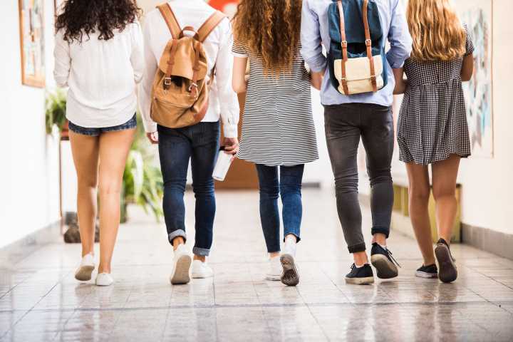 DC students head back to school amid federal surge to crackdown on crime