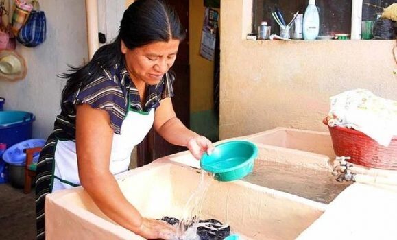 Dedican mujeres el doble de su tiempo de trabajo a actividades no remuneradas