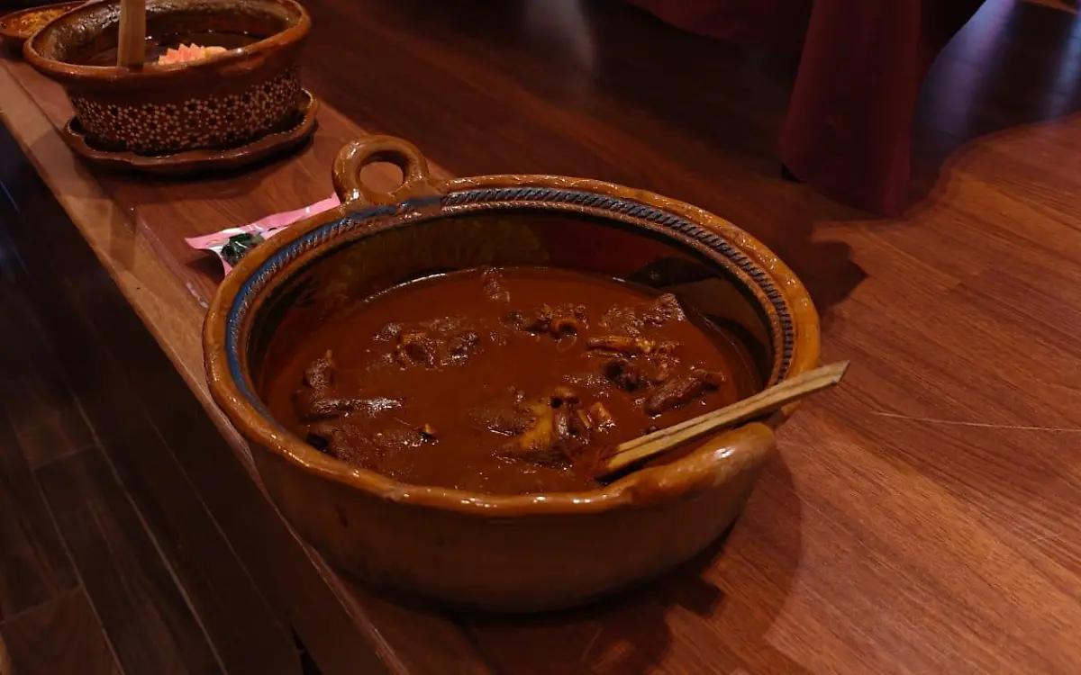El chocolate es más que un postre, también el ingrediente de muchos guisos