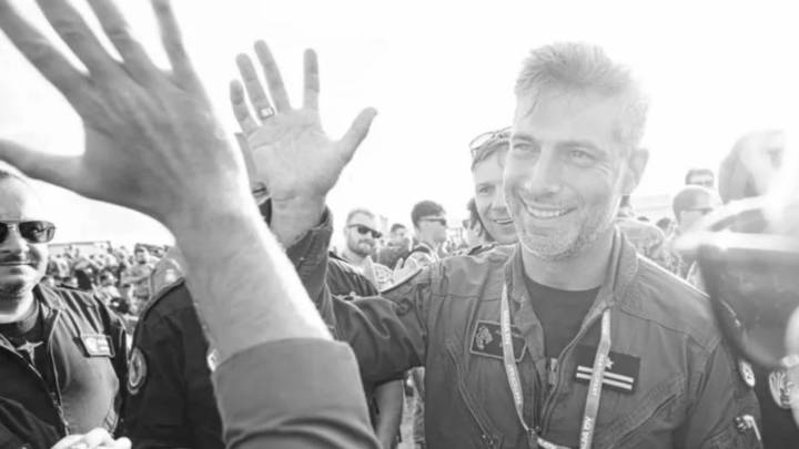 Quién era el piloto que murió al estrellarse con su avión de combate en Polonia y qué se sabe del accidente