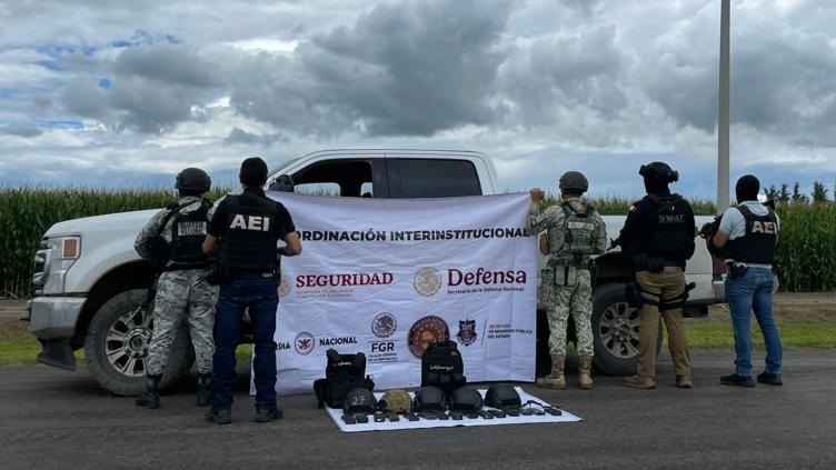 Decomisaron Super Duty, chalecos y armas tras enfrentamiento en Rubio