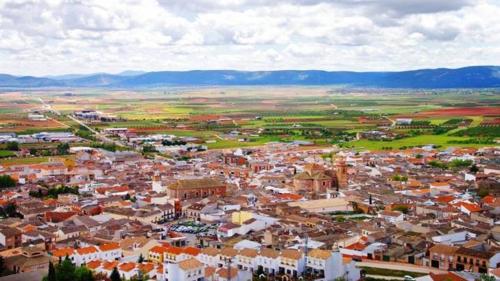 Así es el pueblo más grande de Toledo: más extenso que Madrid y rodeado de bosques llenos de fauna