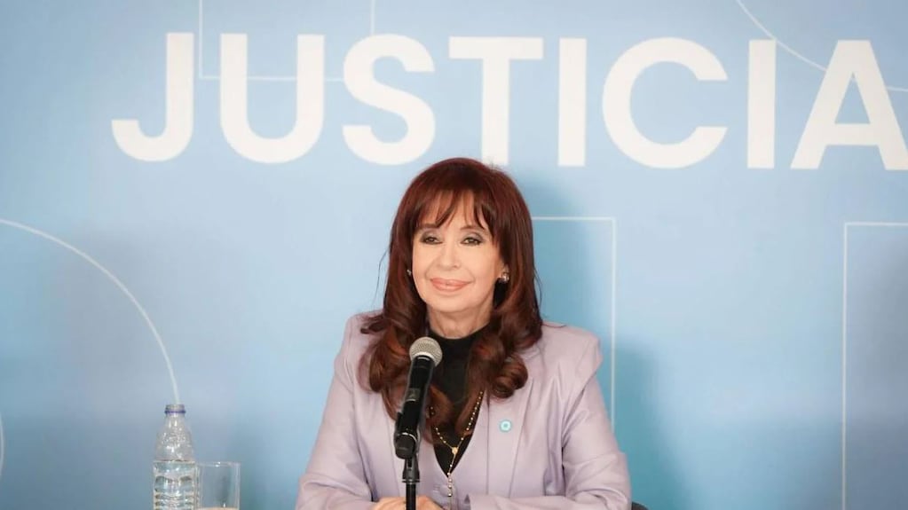 Cristina Kirchner aún no depositó la plata que tiene que devolver por la causa Vialidad y la Corte podría quedarse con sus inmuebles
