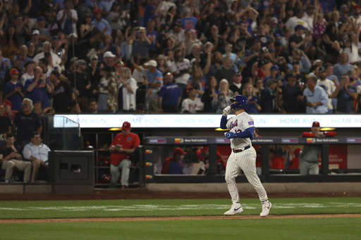 Luis Torrens iguala su récord personal con 5 impulsadas en paliza de Mets, 13