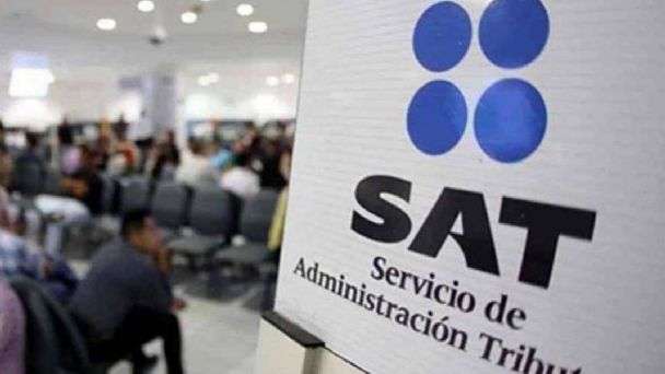 SAT detecta 184 empresas que simularon operaciones en México en 2025