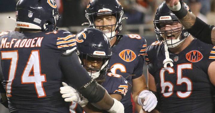 Photos: Bears blank the Bills 38-0 in second-week preseason battle  – Shaw Local