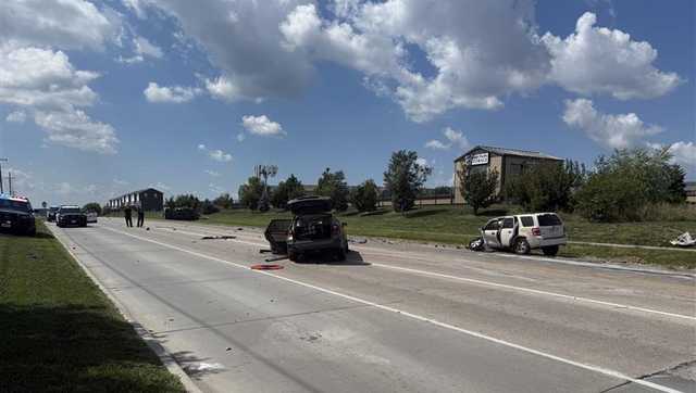 Two people critically injured after crash in Omaha