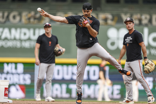 Willy Adames de los Gigantes no se sorprende del éxito de su exequipo en su regreso a Milwaukee