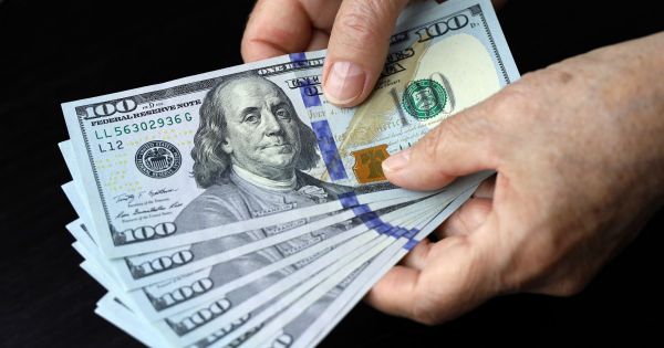 Estados Unidos investiga a todas las personas que retiran 200 dólares o más y aparecen en esta lista