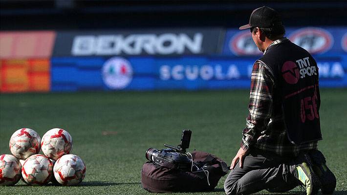 Hay primer "acuerdo" y reflota revolucionaria idea en el fútbol chileno para pagar millonaria deuda