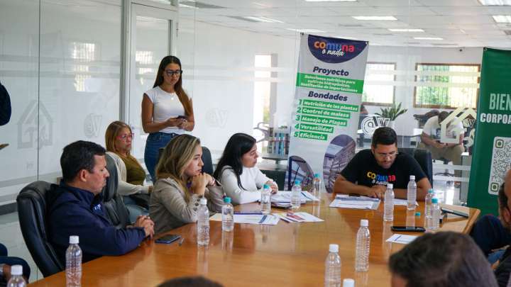 Garantizan suministro de materiales de construcción para proyectos comunales
