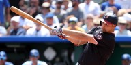 Nathaniel Lowe signing with Red Sox (source)