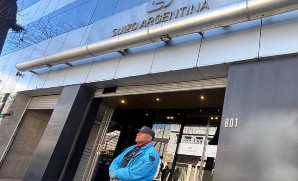 Escándalo por los audios: allanan la Droguería Suizo Argentina y sedes de la ANDIS