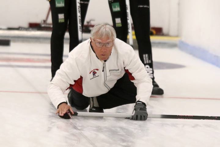 Province sweeps in with cash for Kakabeka Falls Curling Club
