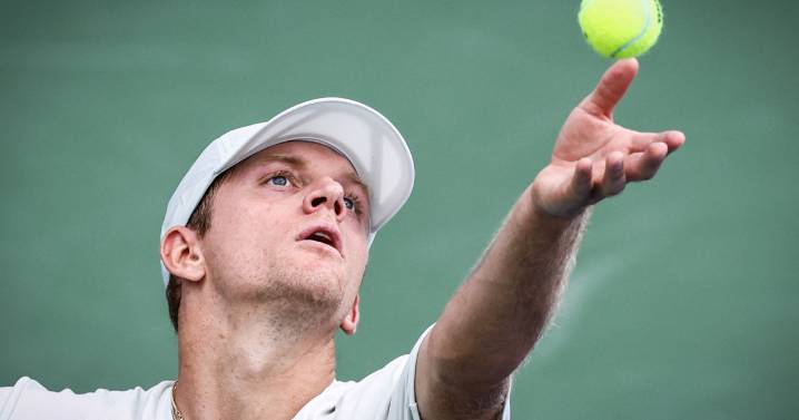 Davidovich barre al kazajo Shevchenko y pasa a segunda ronda en Nueva York