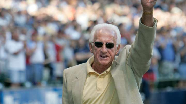 Readers share with us their favorite Bob Uecker stories