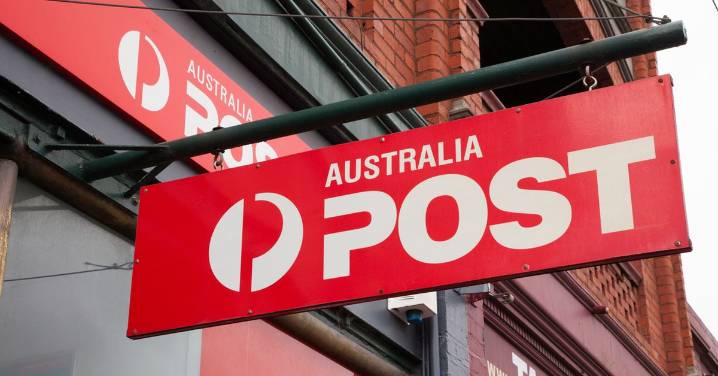 Australia Post suspends deliveries to the US after Trump tariffs