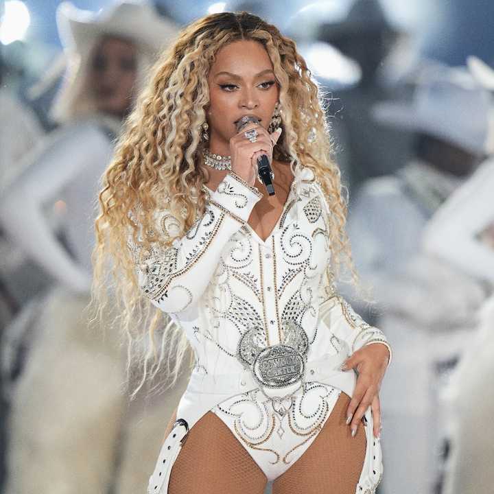 Beyoncé Wins Emmy Award, Halfway to EGOT