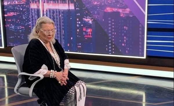 Carrió disparó fuerte contra Karina Milei: dijo que es "el personaje más oscuro" del Gobierno
