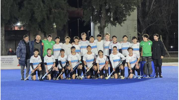 Los selectivos de la Federación Entrerriana de Hockey sufrieron derrotas en Córdoba