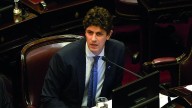 Lousteau: "Mientras someten a las familias a un ajuste sin precedentes, roban"