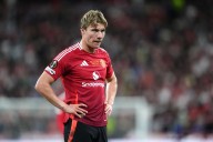 Manchester United agree Napoli loan deal for Rasmus Hojlund
