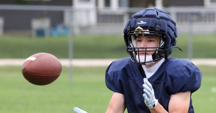DeKalb County 2025 Football Preview: Hiawatha Hawks