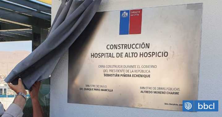 Gobierno desmiente a Ebensperger: Hospital de Alto Hospicio "no contaba con ningún tipo de placa"