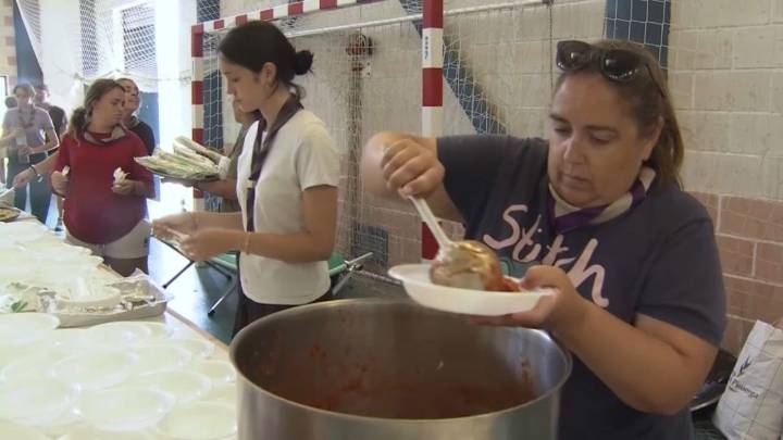 Efectivos que también luchan contra el fuego More