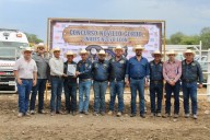 Celebran 25 Aniversario del Concurso del Novillo Gordo en Linares